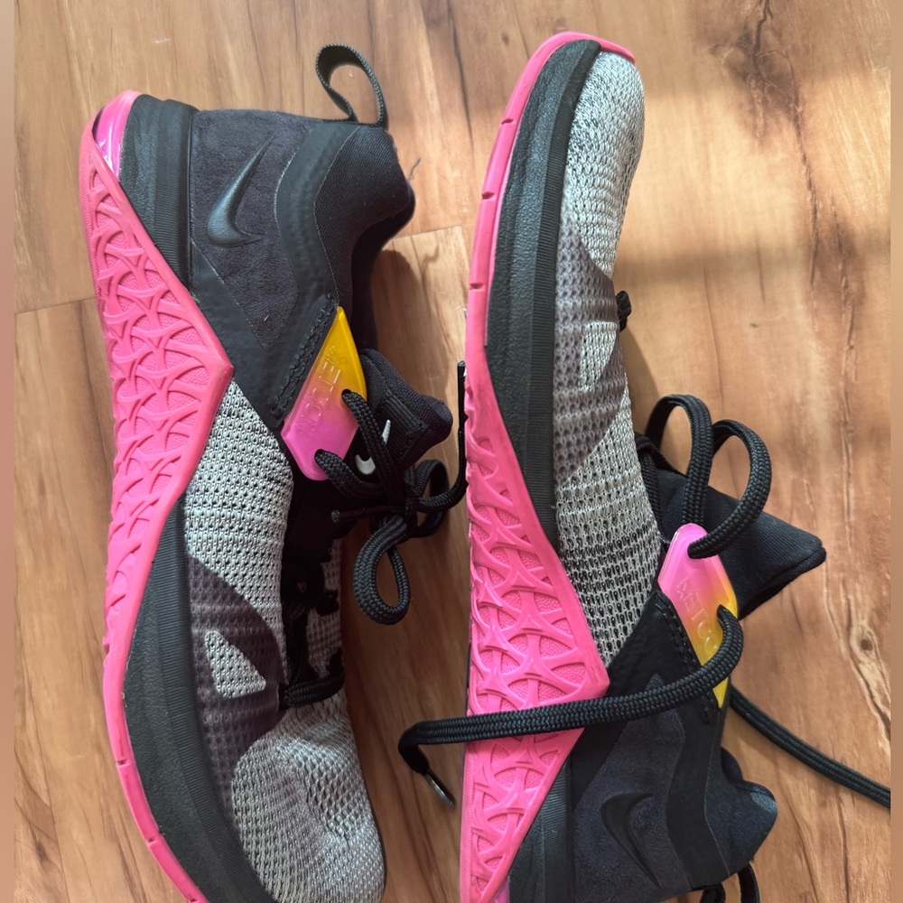 NIKE METCON